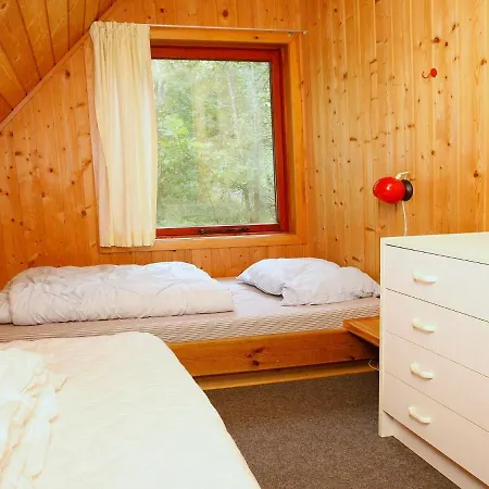 Two-bedroom Holiday In 8 度假居