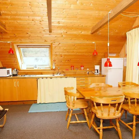 度假居 Two-bedroom Holiday In 8 *